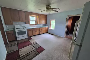 600 Short St, North Henderson, IL 61466 - Photo 8