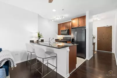 7753 Van Buren Street #303, Forest Park, IL 60130 - Photo 6
