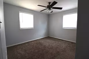 1414 Boston Ave, Joliet, IL 60435 - Photo 10