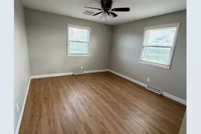 82 N 23rd Road, Peru, IL 61354 - Photo 24