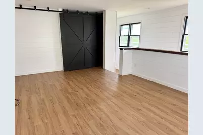 82 N 23rd Road, Peru, IL 61354 - Photo 20