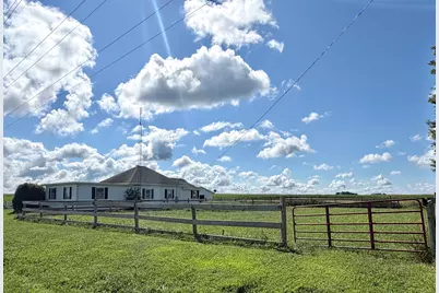 82 N 23rd Road, Peru, IL 61354 - Photo 32