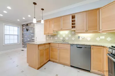 115 Meadowbrook Lane #115, Lake Bluff, IL 60044 - Photo 18