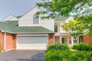 115 Meadowbrook Ln, Lake Bluff, IL 60044 - Photo 1