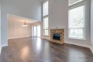 115 Meadowbrook Ln, Lake Bluff, IL 60044 - Photo 12