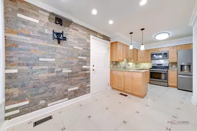 115 Meadowbrook Lane #115, Lake Bluff, IL 60044 - Photo 22