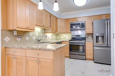 115 Meadowbrook Lane #115, Lake Bluff, IL 60044 - Photo 20