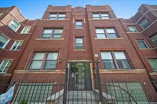 6635 S Ellis Ave, Chicago, IL 60637 - Photo 1