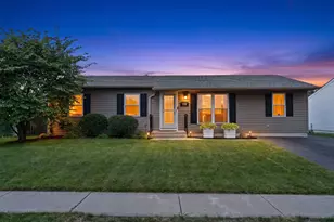 218 Hayes Ave, Romeoville, IL 60446 - Photo 1