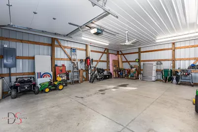 527 E Main Street, Ottawa, IL 61350 - Photo 30