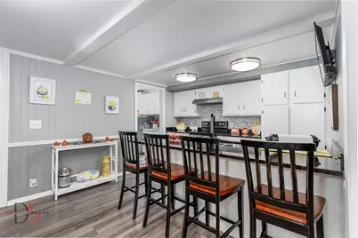527 E Main Street, Ottawa, IL 61350 - Photo 14