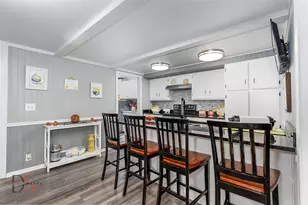 527 E Main St, Ottawa, IL 61350 - Photo 14