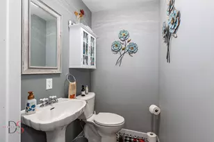 527 E Main St, Ottawa, IL 61350 - Photo 20