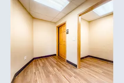 2 Hankes Road #A, Aurora, IL 60506 - Photo 6