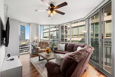 645 N Kingsbury Street #2201, Chicago, IL 60654 - Photo 4