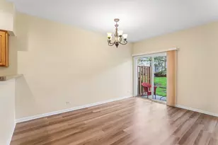 984 Park Hill Cir, Aurora, IL 60502 - Photo 14