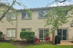 984 Park Hill Cir, Aurora, IL 60502 - Photo 40