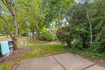 1181 Regency Drive, Schaumburg, IL 60193 - Photo 20