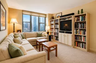 400 E Randolph St, Chicago, IL 60601 - Photo 2