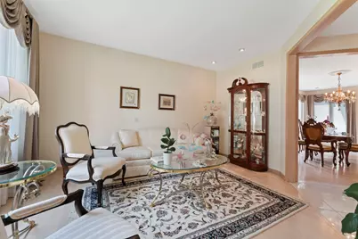417 E Noyes Street, Arlington Heights, IL 60005 - Photo 10