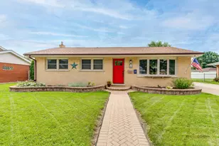 574 George St, Wood Dale, IL 60191 - Photo 1