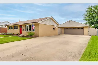 574 George Street, Wood Dale, IL 60191 - Photo 2