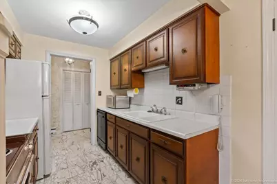 9813 S Keeler Avenue #B, Oak Lawn, IL 60453 - Photo 10