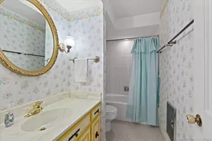 9813 S Keeler Ave, Oak Lawn, IL 60453 - Photo 14