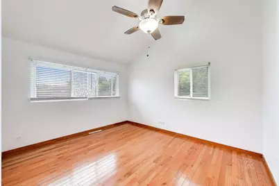 119 W Elmwood Avenue, West Chicago, IL 60185 - Photo 12