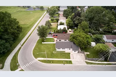 119 W Elmwood Avenue, West Chicago, IL 60185 - Photo 34