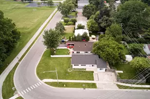 119 W Elmwood Ave, West Chicago, IL 60185 - Photo 34