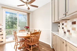931 Winner's Cup Ct, Naperville, IL 60565 - Photo 8