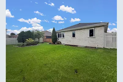 9441 Witham Lane, Woodridge, IL 60517 - Photo 36