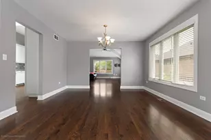 9441 Witham Ln, Woodridge, IL 60517 - Photo 8