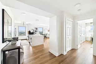 3600 N Lake Shore Dr, Chicago, IL 60613 - Photo 2