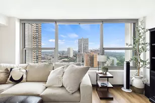 3600 N Lake Shore Dr, Chicago, IL 60613 - Photo 6