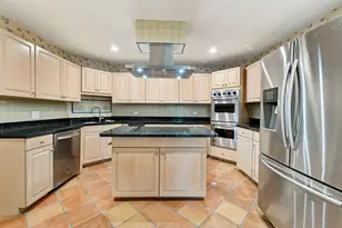 1409 Burr Oak Rd, Hinsdale, IL 60521 - Photo 10