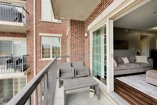 100 S Emerson St, Mount Prospect, IL 60056 - Photo 22