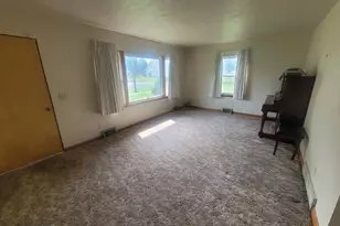 507 N Elkton St, Okawville, IL 62271 - Photo 10