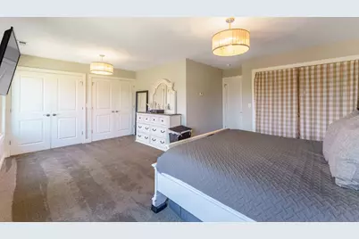 2030 N 72nd Court, Elmwood Park, IL 60707 - Photo 16