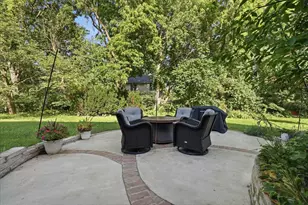 2105 Berrywood Ln, Bloomington, IL 61704 - Photo 54