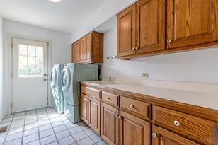 5420 Belmont Ct, Libertyville, IL 60048 - Photo 36