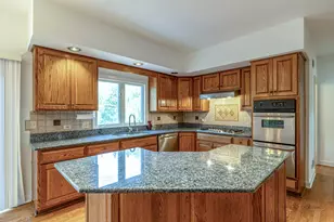 5420 Belmont Ct, Libertyville, IL 60048 - Photo 28