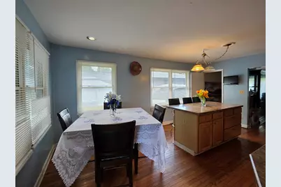 605 E Maple Avenue, Mundelein, IL 60060 - Photo 18