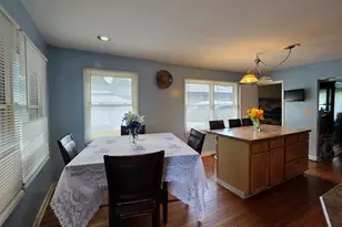605 E Maple Ave, Mundelein, IL 60060 - Photo 18