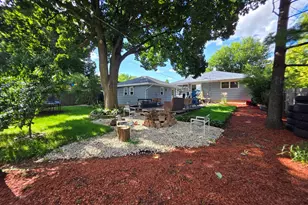 605 E Maple Ave, Mundelein, IL 60060 - Photo 32