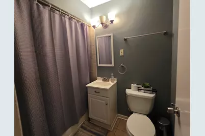 605 E Maple Avenue, Mundelein, IL 60060 - Photo 10