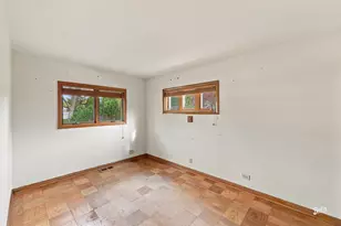 295 Anderson Terrace, Des Plaines, IL 60016 - Photo 8
