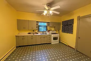 1012 Richard St, Henry, IL 61537 - Photo 6