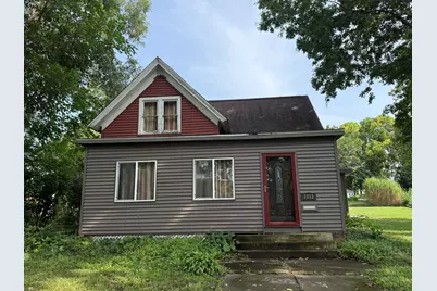 1012 Richard Street, Henry, IL 61537 - Photo 2